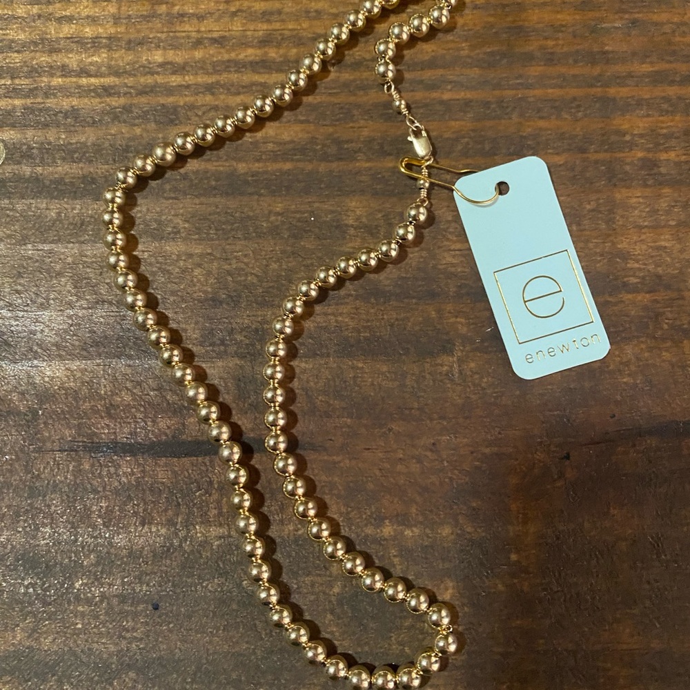 🩷ENEWTON NECKLACE🩷